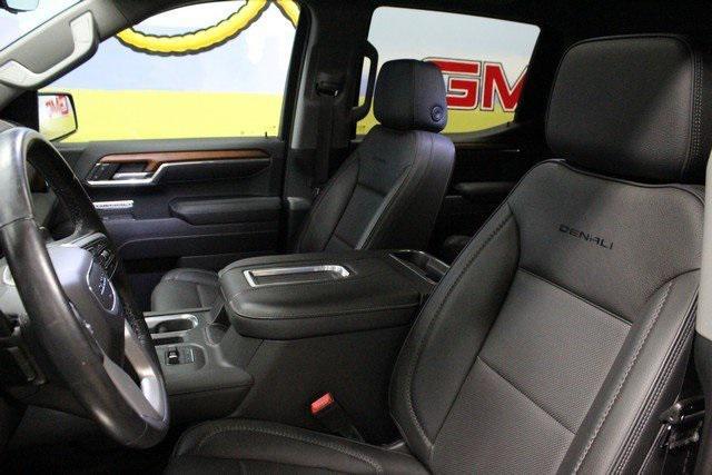 Photo of 2022 Titanium Rush Metallic GMC Sierra 1500