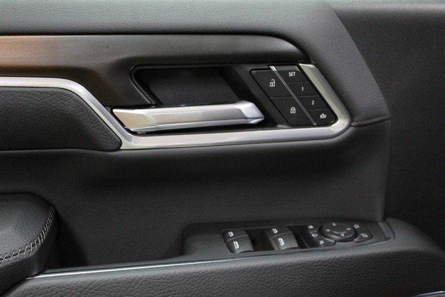 Photo of 2025 Sterling Metallic GMC Sierra 2500