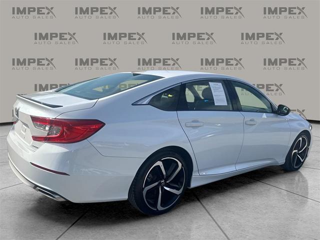 Photo of 2022 Platinum White Pearl Honda Accord