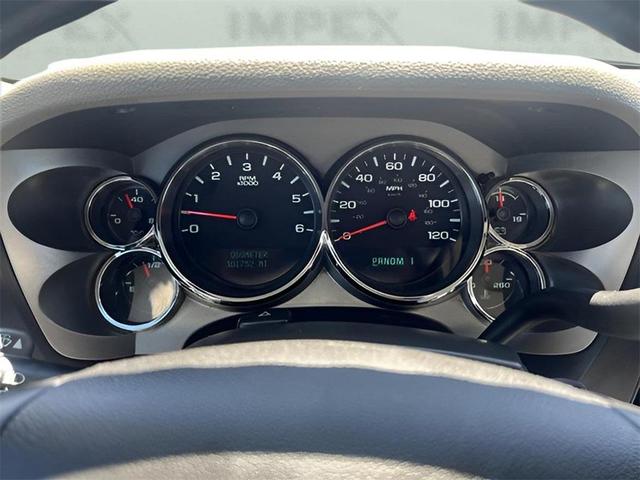 Photo of 2014 Summit White Chevrolet Silverado 3500