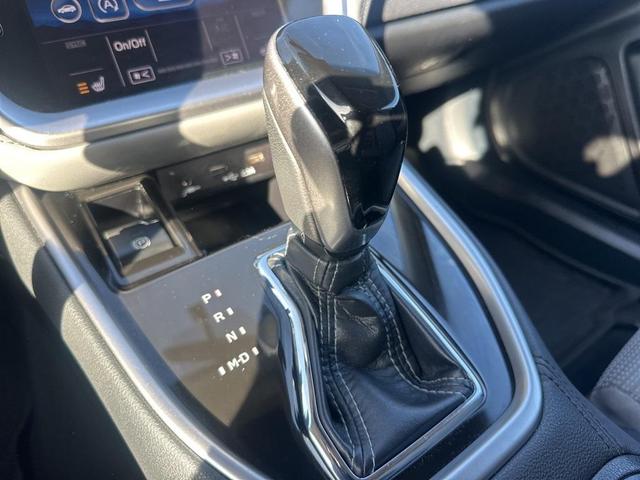 Photo of 2022 Crystal Black Silica Subaru Outback
