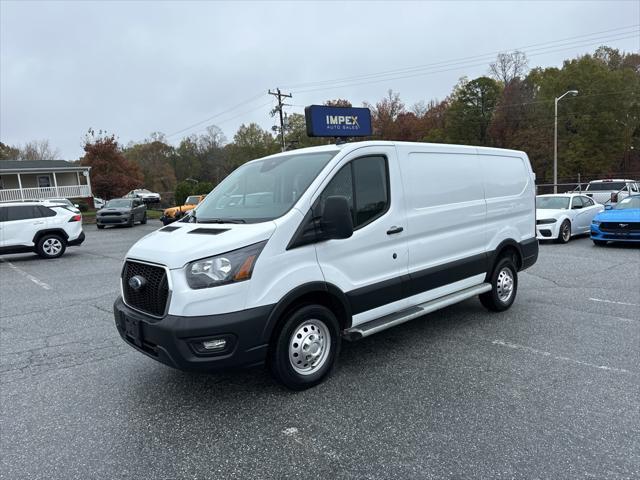 2023 Ford Transit-250