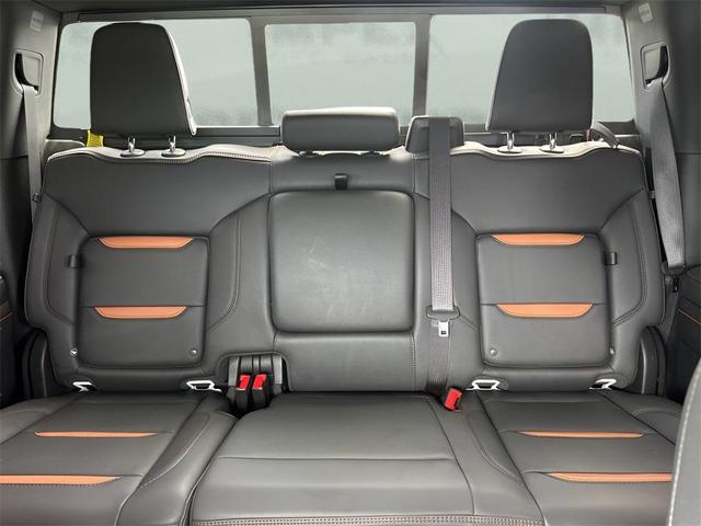 Photo of 2024 Summit White GMC Sierra 2500