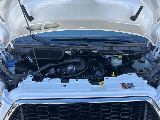 Photo of 2021 Oxford White Ford Transit-350