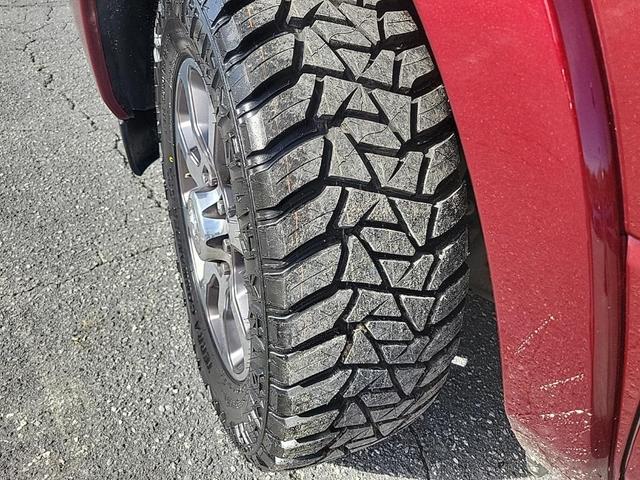 Photo of 2019 Delmonico Red Pearlcoat RAM 3500