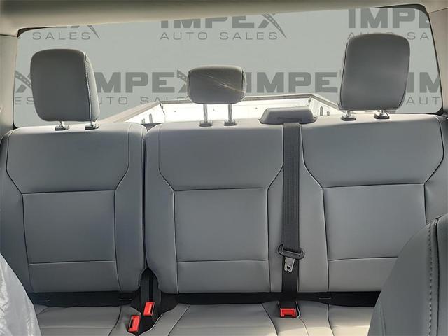 Photo of 2024 Oxford White Ford F-250