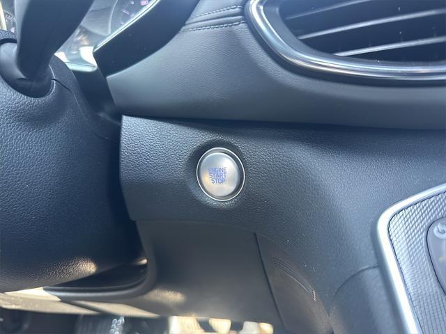 Photo of 2023 Portofino Gray Hyundai SANTA FE