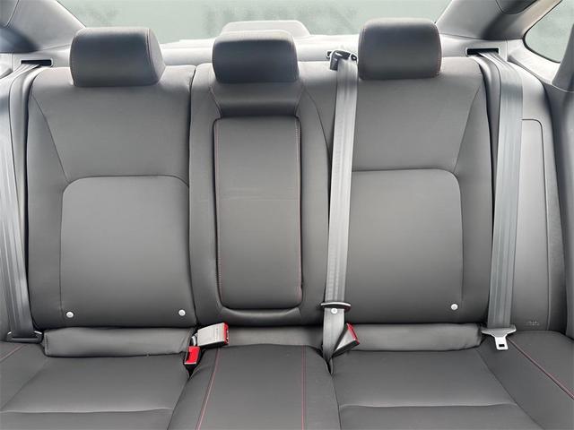 Photo of 2025 Urban Gray Pearl Honda Civic Si