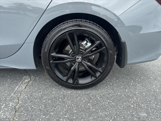Photo of 2025 Urban Gray Pearl Honda Civic Si