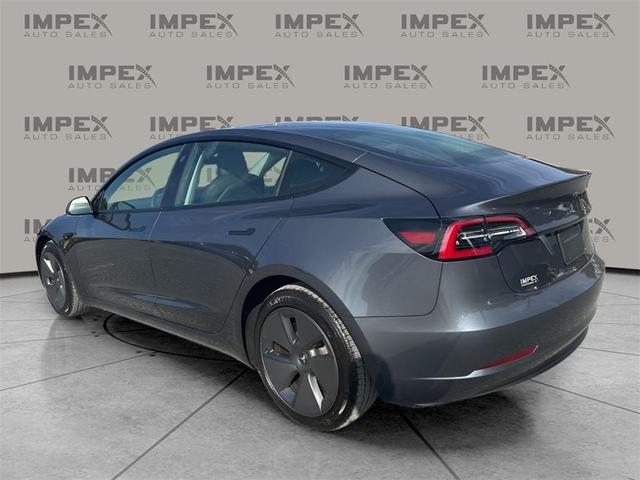 Photo of 2023 Midnight Silver Metallic Tesla Model 3