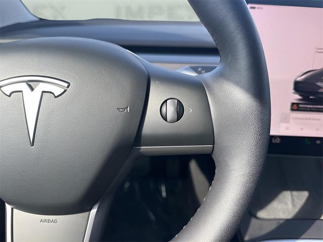 Photo of 2023 Midnight Silver Metallic Tesla Model 3