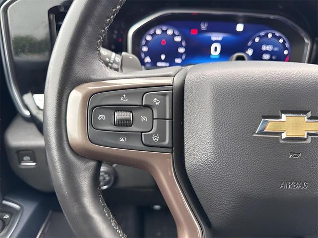Photo of 2023 Iridescent Pearl Tricoat Chevrolet Silverado 1500