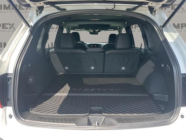 Photo of 2022 Platinum White Pearl Honda Passport