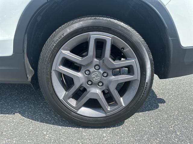 Photo of 2022 Platinum White Pearl Honda Passport