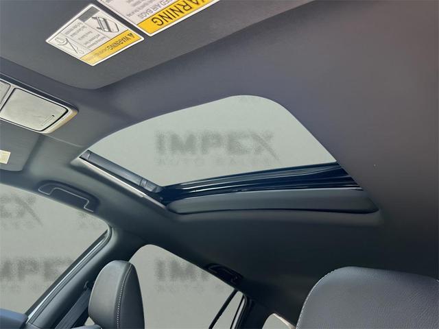 Photo of 2022 Platinum White Pearl Honda Passport