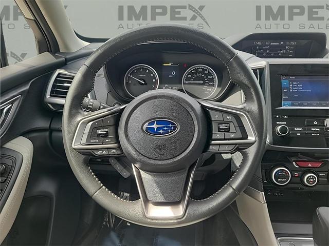 Photo of 2023 Crystal White Pearl Subaru Forester