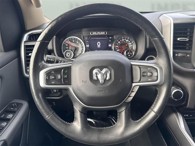 Photo of 2019 Diamond Black Crystal Pearlcoat RAM 1500