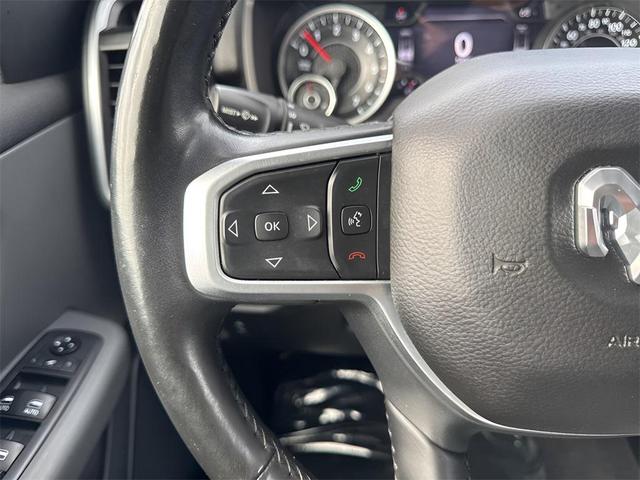Photo of 2019 Diamond Black Crystal Pearlcoat RAM 1500