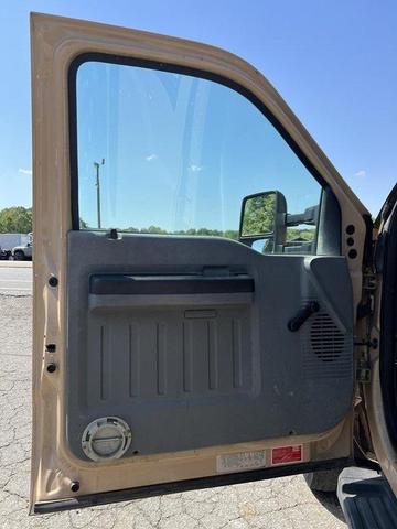 Photo of 2013 Oxford White Ford F-450