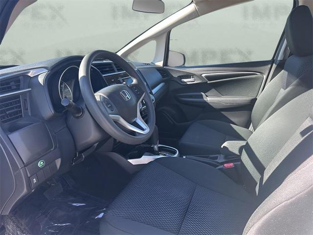 Photo of 2020 Platinum White Pearl Honda Fit