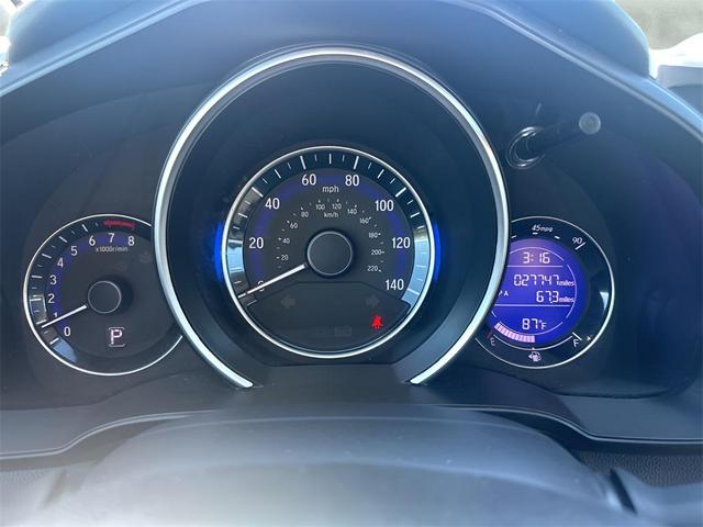 Photo of 2020 Platinum White Pearl Honda Fit