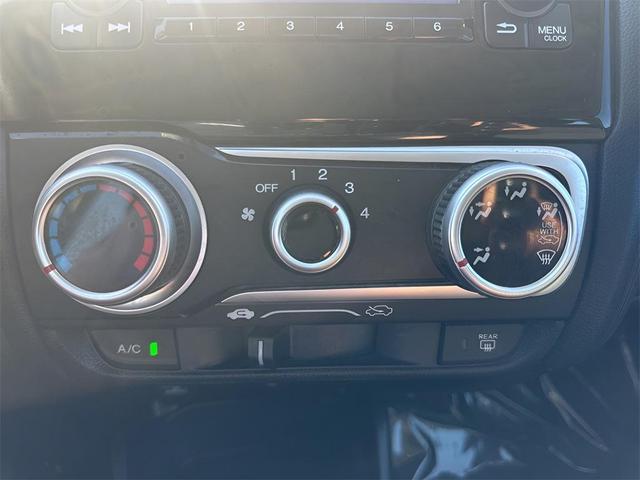 Photo of 2020 Platinum White Pearl Honda Fit