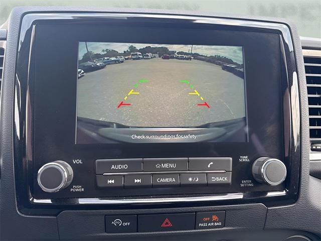 Photo of 2023 Super Black Nissan Frontier