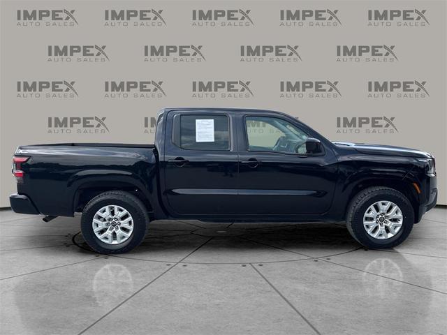 Photo of 2023 Super Black Nissan Frontier
