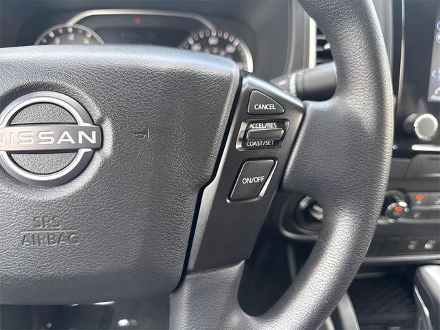 Photo of 2023 Super Black Nissan Frontier