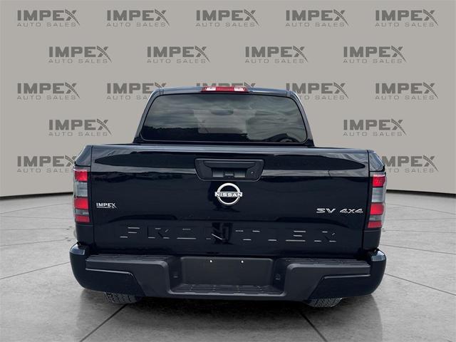 Photo of 2023 Super Black Nissan Frontier