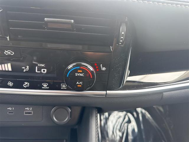 Photo of 2023 Boulder Gray Pearl Nissan Rogue