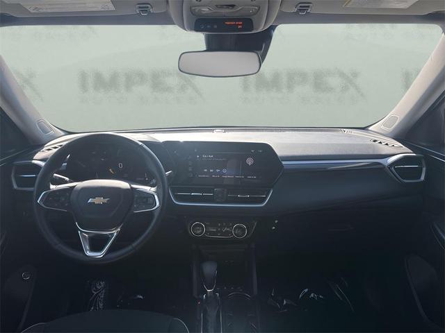 Photo of 2024 Mosaic Black Metallic Chevrolet Trailblazer