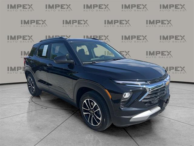 Photo of 2024 Mosaic Black Metallic Chevrolet Trailblazer