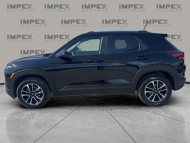 Photo of 2024 Mosaic Black Metallic Chevrolet Trailblazer