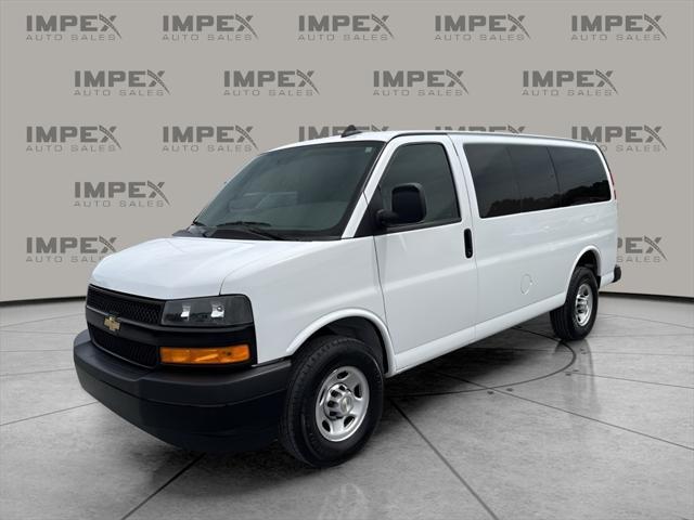2023 Chevrolet Express 3500