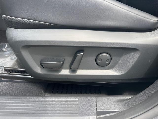 Photo of 2022 Gun Metallic Nissan Rogue