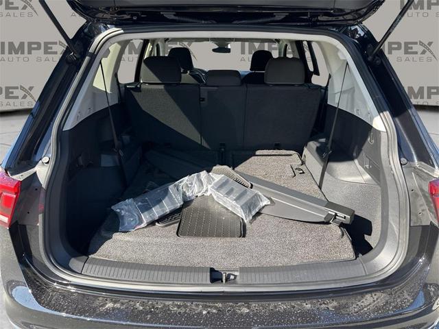 Photo of 2023 Deep Black Volkswagen Tiguan