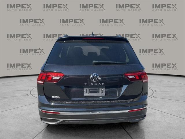 Photo of 2023 Deep Black Volkswagen Tiguan