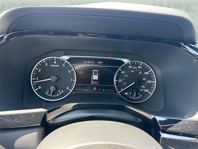 Photo of 2024 Super Black Nissan Pathfinder