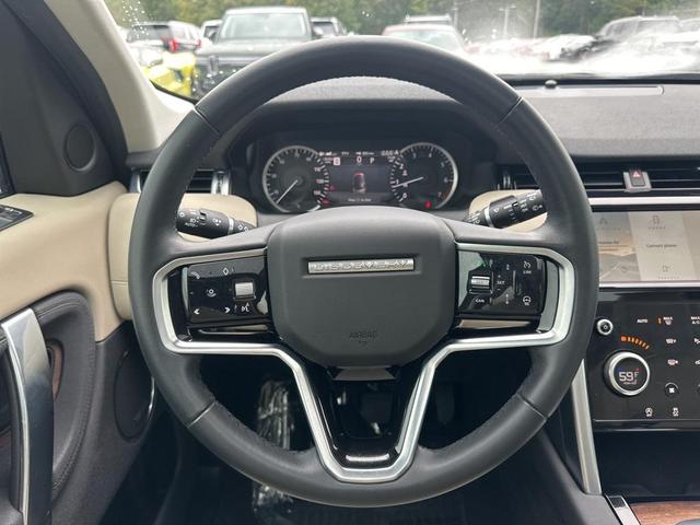 Photo of 2023 Blue Land Rover Discovery Sport