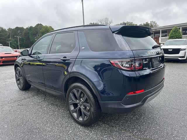 Photo of 2023 Blue Land Rover Discovery Sport