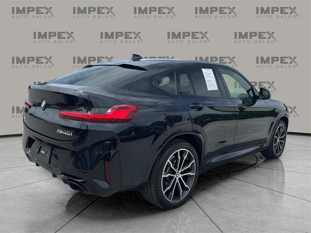 Photo of 2023 Carbon Black Metallic BMW X4