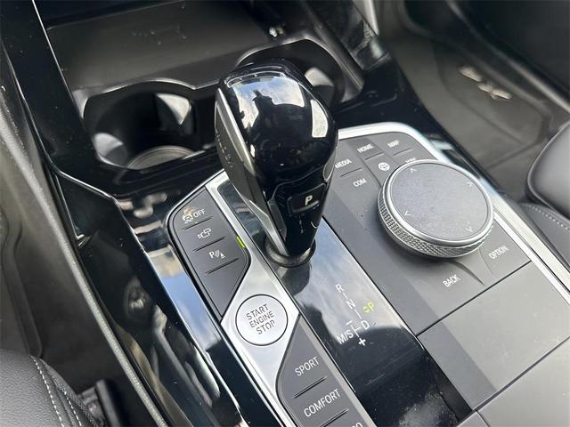 Photo of 2023 Carbon Black Metallic BMW X4