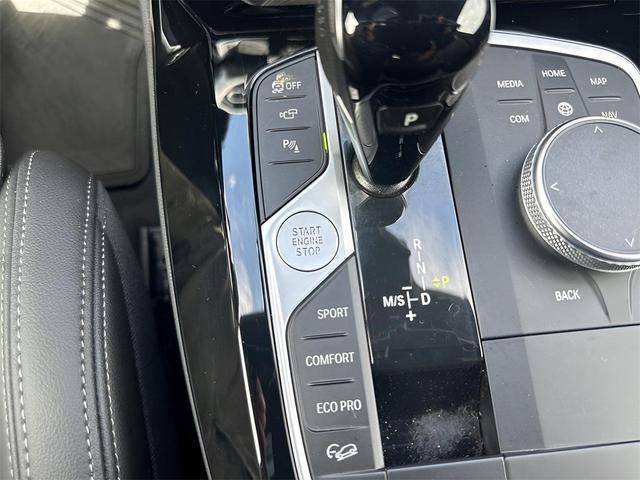 Photo of 2023 Carbon Black Metallic BMW X4