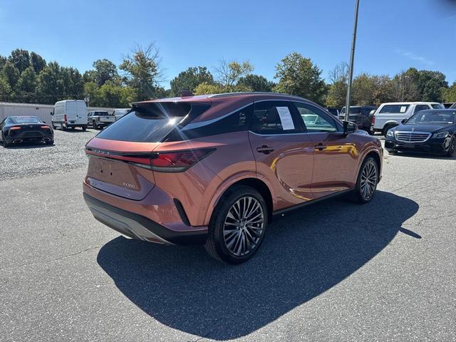 Photo of 2023 Orange Lexus RX 350
