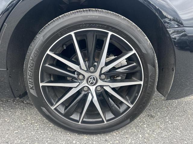 Photo of 2024 Midnight Black Metallic Toyota Camry