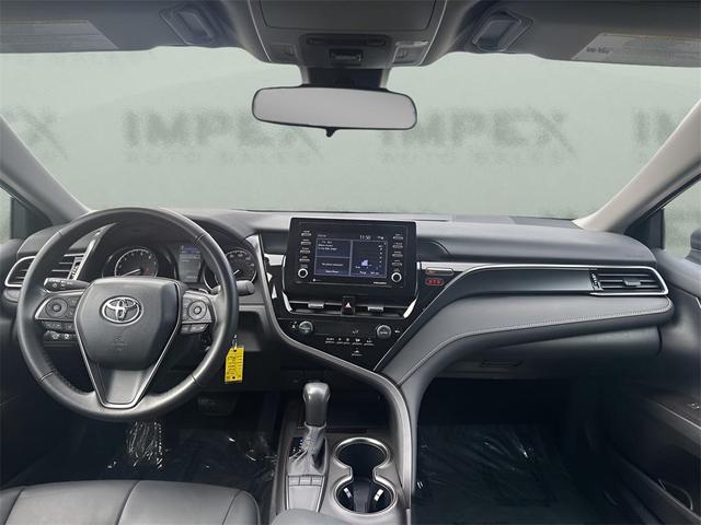 Photo of 2024 Midnight Black Metallic Toyota Camry