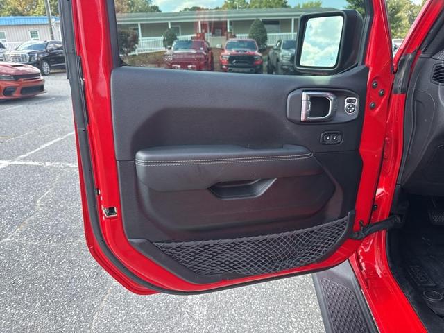 Photo of 2021 Firecracker Red Clearcoat Jeep Gladiator