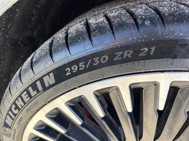 Photo of 2023 MANUFAKTUR Alpine Grey Mercedes-Benz AMG EQE