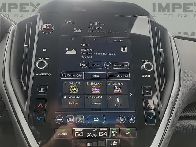 Photo of 2024 Ice Silver Metallic Subaru Crosstrek